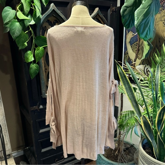 Umgee Blush Open Tie Bell Sleeve light weight oversized sweater - Picture 8 of 16